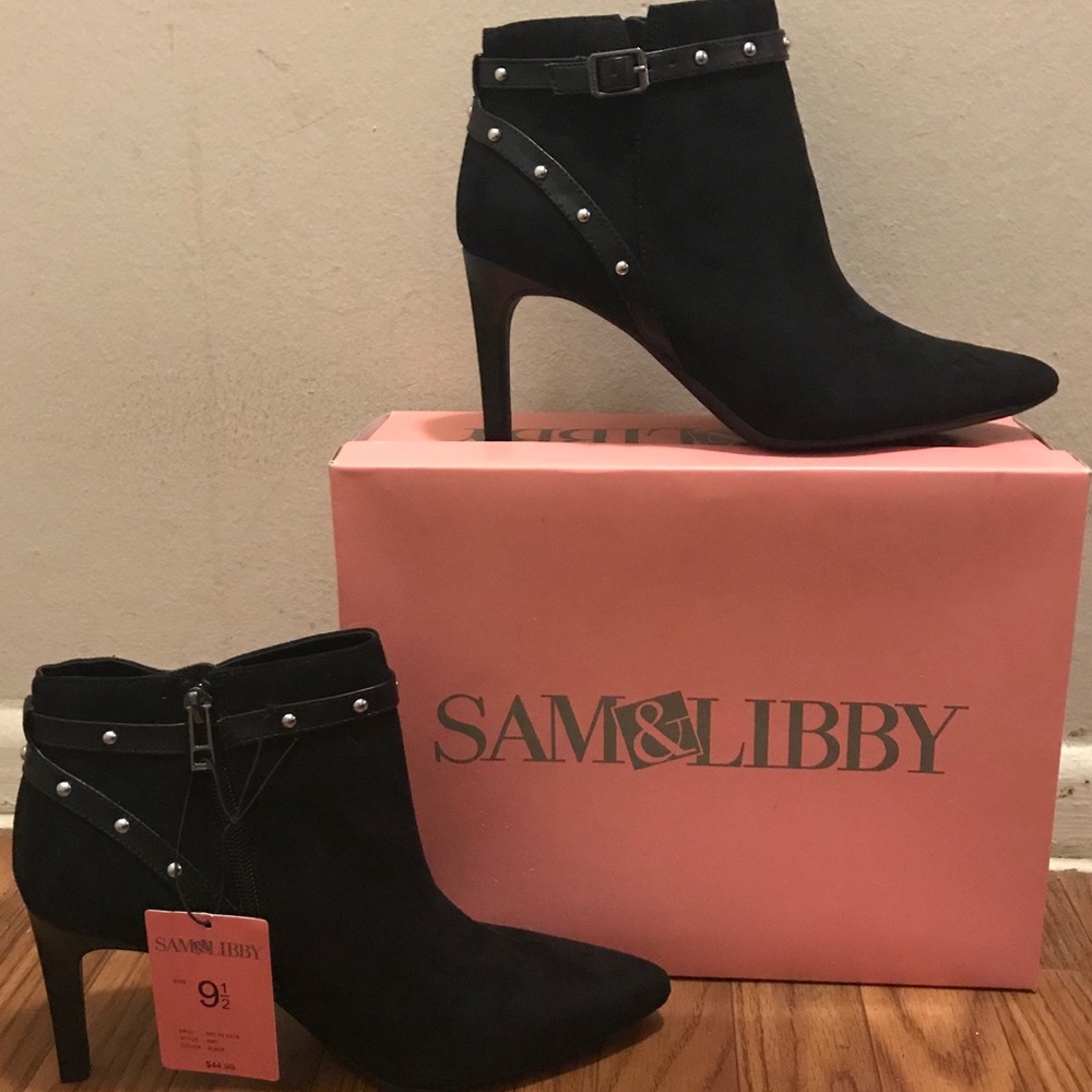 High Heeled Boots
